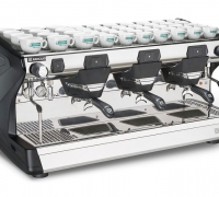 Профессиональная кофемашина Rancilio Classe 7S 3 группы